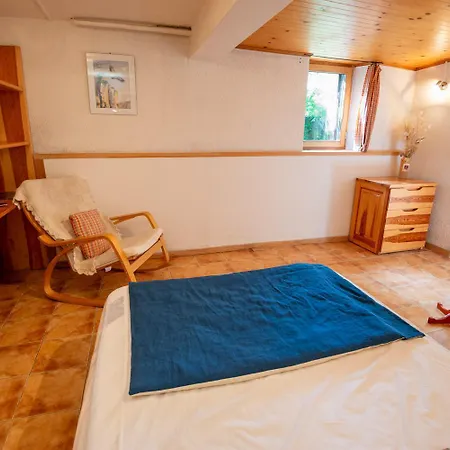 Pratlong بيت للعطل Saint-Pierre-des-Tripiers